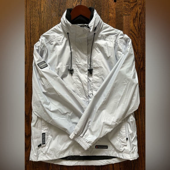 Misty Mountain Waterproof Windbreaker - Picture 2 of 15